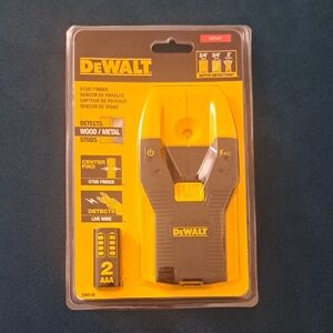 DeWalt Stud Finder With Batteries